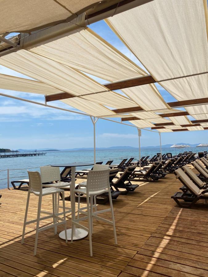 דידים Seaside Apart Hotel מראה חיצוני תמונה